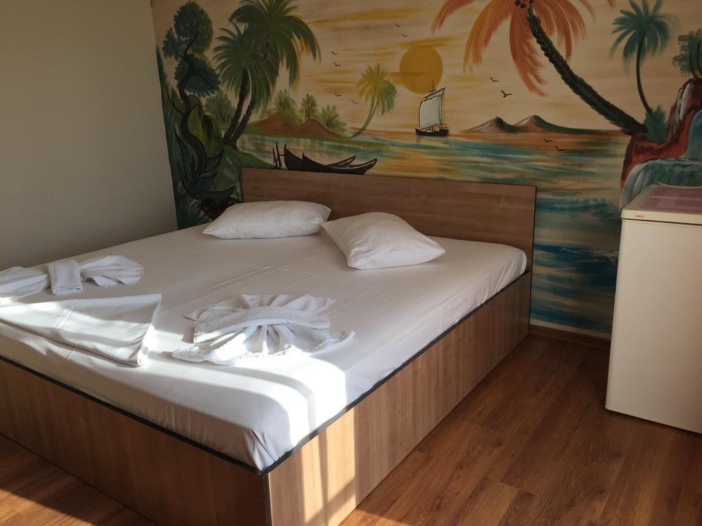 Hotel Vila Nusa à Eforie Nord Extérieur photo