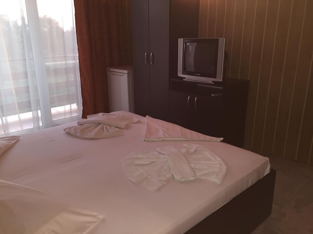 Hotel Vila Nusa à Eforie Nord Extérieur photo