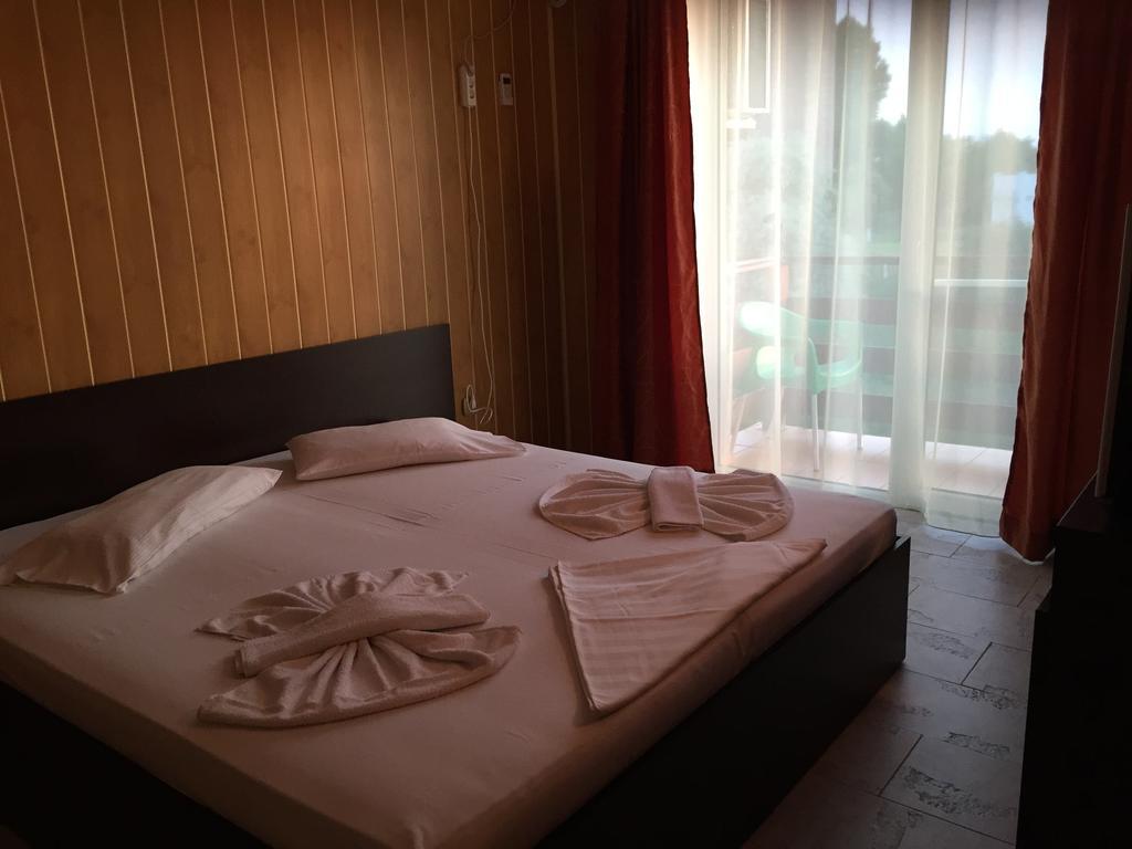 Hotel Vila Nusa à Eforie Nord Extérieur photo