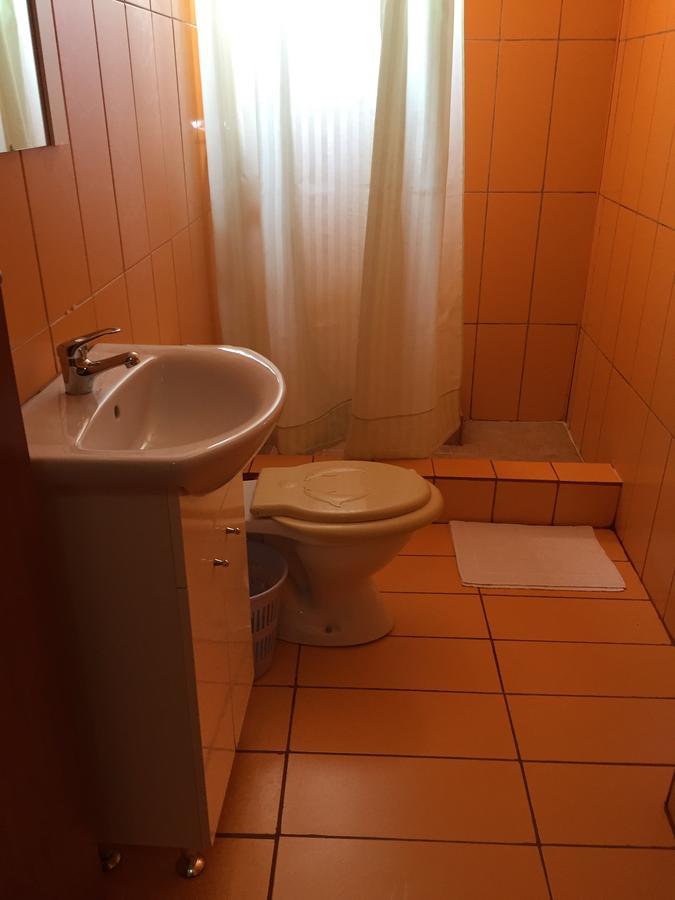 Hotel Vila Nusa à Eforie Nord Extérieur photo